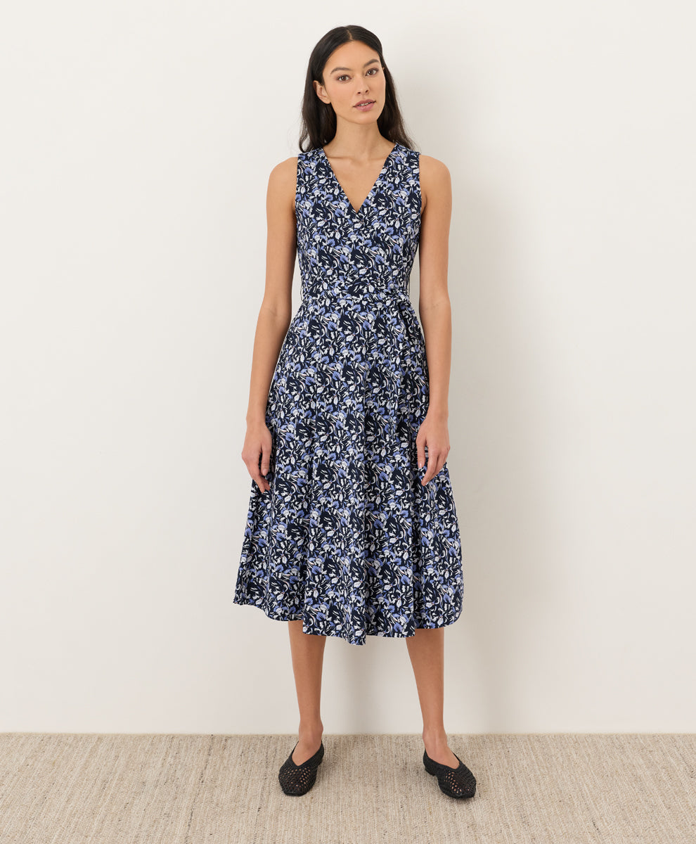 Organic Fit & Flare Easy V-Neck Dress